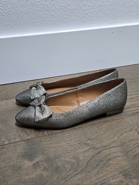 🆕️ Talbots Edison Bow Flats in Antique Gold Lamé
